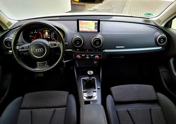 Audi A3 cena 48900 przebieg: 208211, rok produkcji 2013 z Malbork małe 631